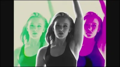 En 2016, Zara Larsson chante :