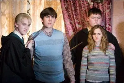 Comment s'appelle la brigade d'lves charge de traquer les opposants au rgime d'Ombrage ?