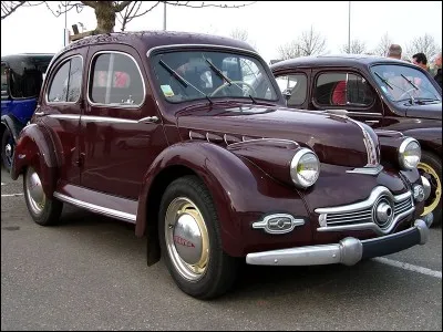 Quel est ce modèle Panhard de Dyna X ?