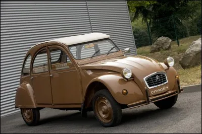 Quelle est cette 2CV ?