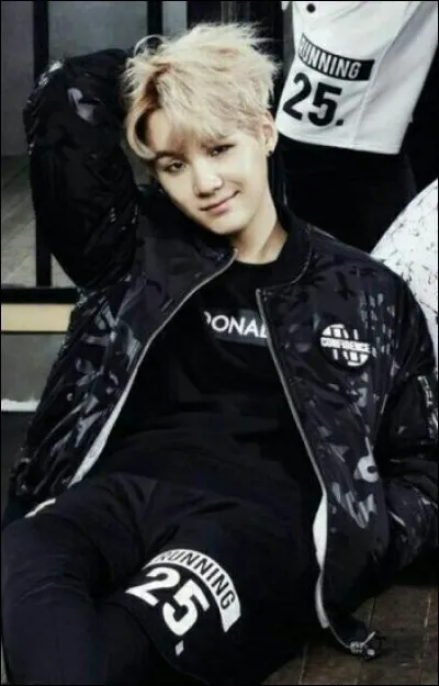 De quel instrument sait jouer Suga ?