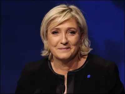 Selon les médias, Marine Le Pen se cacherait derrière un compte Twitter anonyme. Quel est le nom de ce compte ?