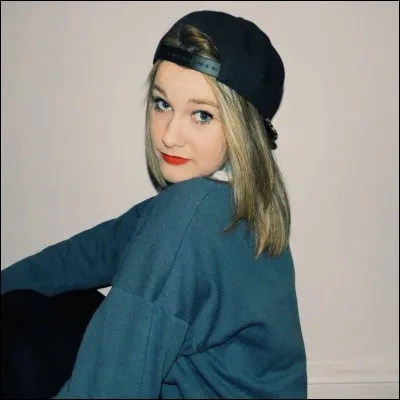 Comment s'appelle sa sur ?