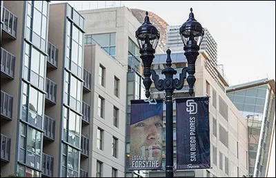 Chez les Vackers, Sophie r&eacute;alise un test, en pr&eacute;sence de 3 conseillers, qui est cens&eacute; d&eacute;terminer son avenir. Lors de cet examen, Alden pr&eacute;tend que son fils lui a r&eacute;v&eacute;l&eacute; que la jeune fille avait soulev&eacute; plusieurs fois son poids par t&eacute;l&eacute;kin&eacute;sie, mais quel nombre donne-t-il exactement ?