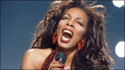 Quel succès de Donna Summer a été utilisé dans la bande originale de ''The Full Monty'' ?