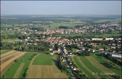 Le nom de ce village à une connotation faisant penser à l'Est de la France. En effet, Willlerwald est bien situé dans le département ...