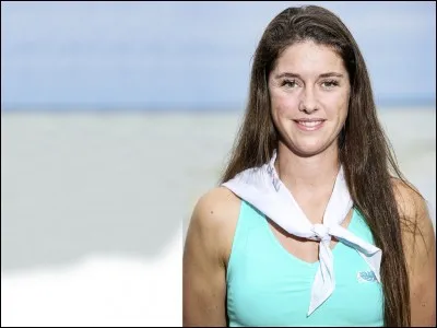 Pourquoi Claire pleure-t-elle au conseil suivant ?