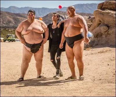 Comment est surnommé Zayn par le directeur ?