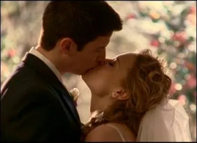 Où Nathan et Haley passent-ils leur 7e anniversaire de mariage ?