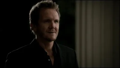 Qui a réveillé Mikael ?