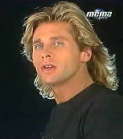 Quel interprète chante « Je te survivrai », chanson composée par Didier Barbelivien en 1989 ?