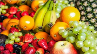 Tu consommes des fruits...