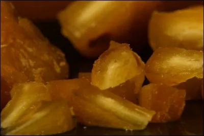 Quel est le fromage de la photo,élaboré dans le Bugey et plus spécialement à Saint-Rambert-en-Bugey à partir de lait de vache ?