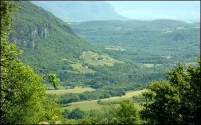 Nous pourrons boire mais avec modération un verre de manicle pour accompagner notre fromage mais lequel n'existe pas ?