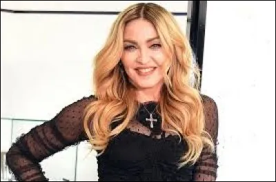 Quelle est la nationalité de la chanteuse Madonna ?