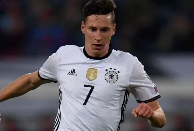 Quel est son premier club professionnel ?