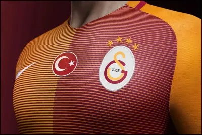 Quel club de football n'est pas en Turquie ?