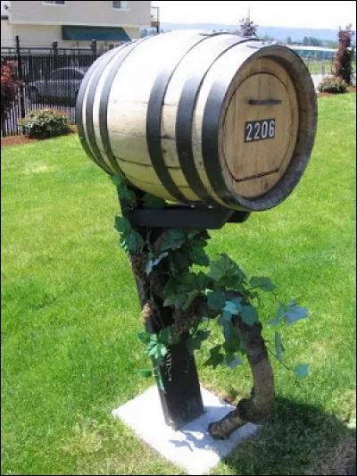 Un homme à la licence de lettres.