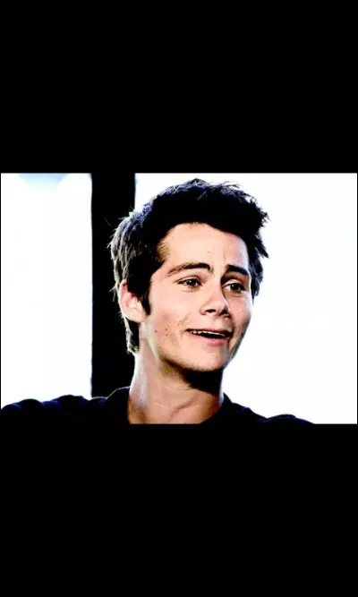 Avec qui Stiles est-il sorti avant Lydia ?