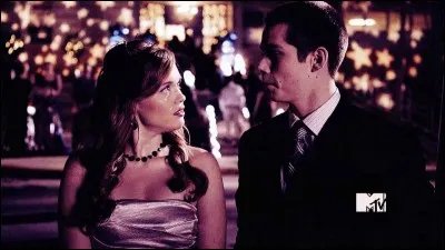 Dans cet épisode, quel "exploit" Stiles a-t-il réussi ?