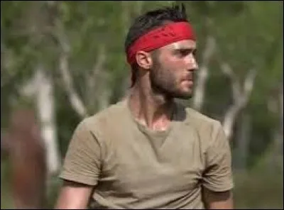 Lors de quelle épreuve Sandro a-t-il fait un coup de bluff dans le but de gagner et bénéficier du confort, un acte duquel il ressort triomphant ?