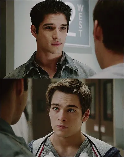 Pourquoi Scott décide-t-il de mordre Liam ?