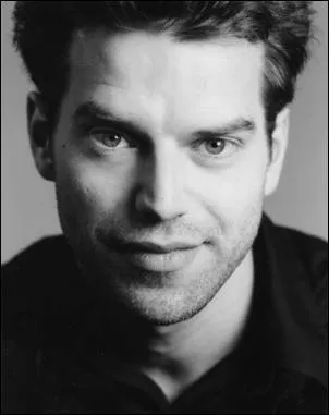 Quel personnage joue Johannes Brandup ?