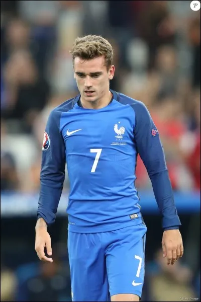 Quel est son sponsor ?