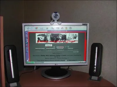 Qui possde exactement le mme cran que celui-ci ?