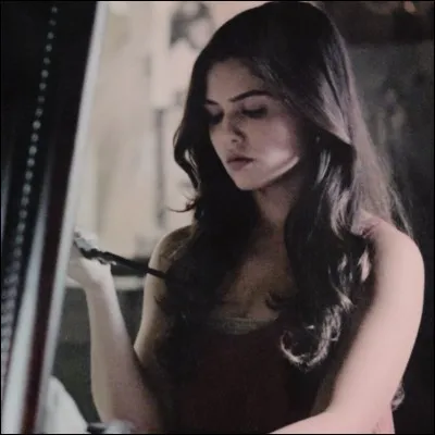 Qui ressuscite Davina ?