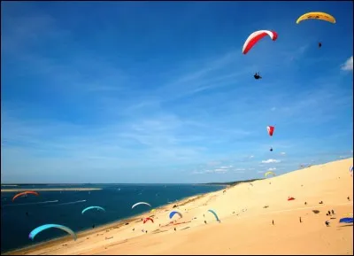 Allez, un indice : on se baigne dans l'océan Atlantique.