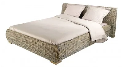 Si je te dis que ton pire ennemi couche avec ta petite amie, comment réagis-tu ?