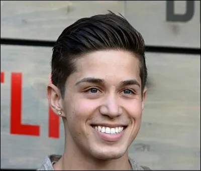 Qui joue Jeff Atkins ?