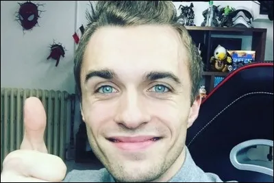 Qui est le meilleur ami de Squeezie ?