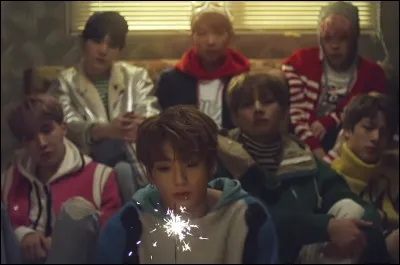 Dans "Spring Day" que signifie les chaussures ?