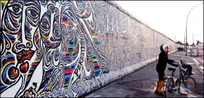 Quand fut construit le mur de Berlin ?