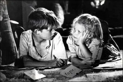 Les dbuts de Brigitte Fossey dans 'Jeux interdits' il a galement ralis 'Paris brule-t-il ?'  et  'Plein soleil'. C'est ...