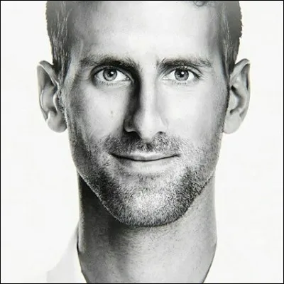 De quelle nationalité est Novak Djokovic ?