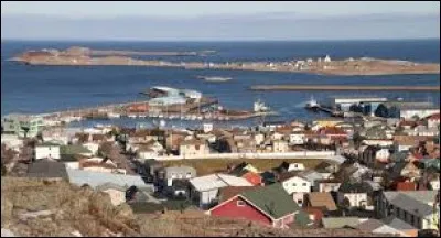 Dans quel océan est situé Saint-Pierre-et-Miquelon ?