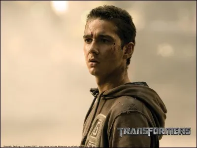 Est-ce que Sam est dans le film ?