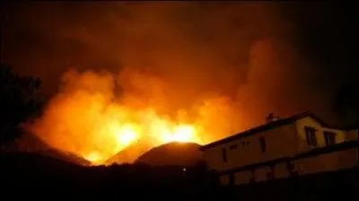 Comment s'appelle l'unit d'lite des pompiers californiens qui luttent contre les incendies de fort ?