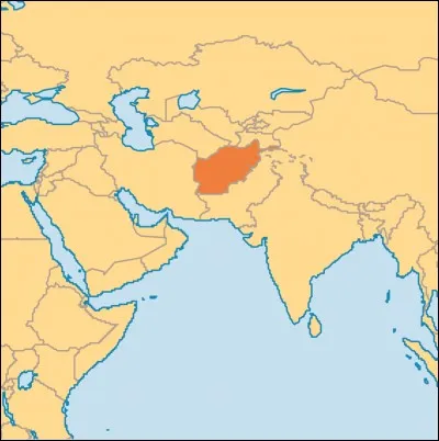 Par quel pays l'Afghanistan n'est-il pas entouré ?