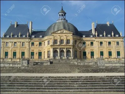 Combien de sénateurs y a-t-il en France ?