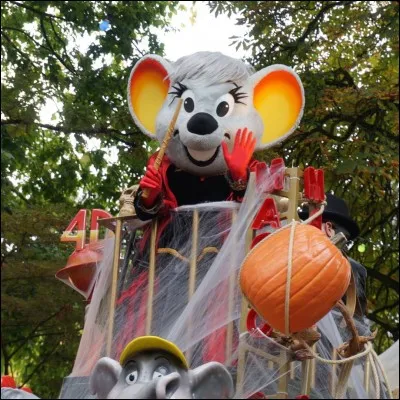 Comment s'appelle cette mascotte ?