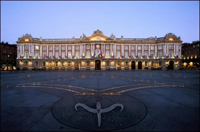 Toulouse est la préfecture de quel département ?