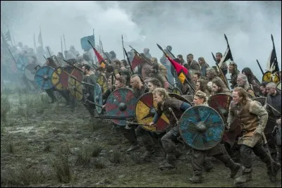 Quelle région ou province de France est laissée aux Vikings au Moyen Âge ?