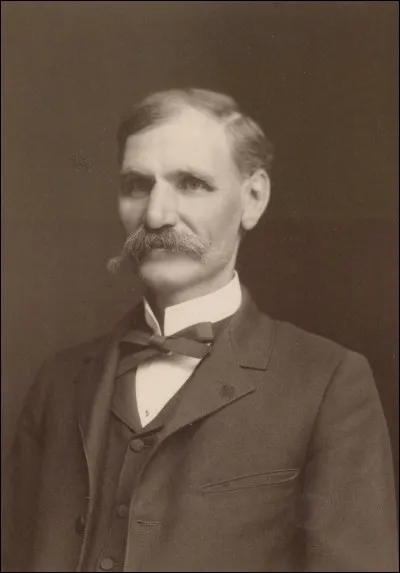 Comment se prénommait le créateur de la marque Schleich ?