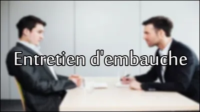 Tu passes un entretien dans la plus grande maison de couture de France.