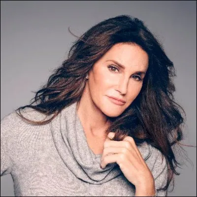 Combien Caitlyn Jenner a-t-il (elle) eu de femmes ?