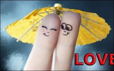 Comment les deux personnages présents sur l'image sont-ils fait ?